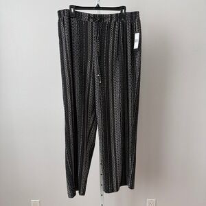 Soho Apparel Ltd sz 2X Black White Geo Wide Leg Pants NWT Boho Lagenlook